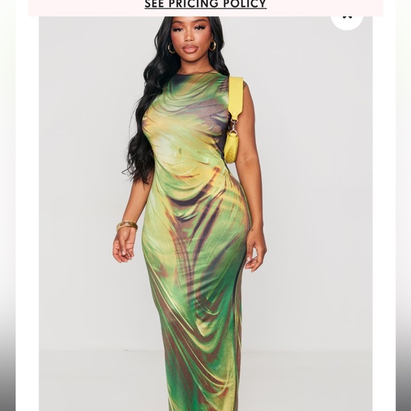 Green body shaped dress - Picture 2 of 3